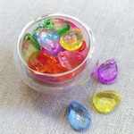 17×12mm　しずくのカットビーズ　カラフルアソート80個　P416