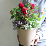 スマートルックの秋の寄せ植え ブラウンポット