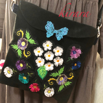 刺繍ショルダーバック