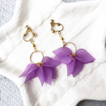 ぽわっと華やぐ花びら/Purple イヤリング・ピアス