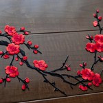 刺繍ワッペンアイロンパッチ梅（赤 ） ハンドメイド