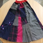 古着リメイク　パッチワークスカート　（ロング丈　秋・冬物）