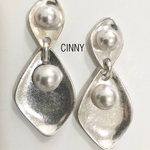シルバー×パールピアス