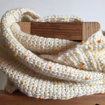  アフガン編みのスヌード・ivory