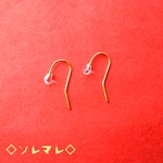 小さいしずくのシンプルピアス …秋 大人かわいい  大人ピアス          