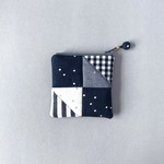 new!ましかく布ポーチS：つぼみ：星モノトーン