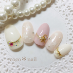 ♡キラキラ輝く雪の結晶ネイル♡