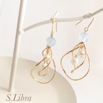 winter*twist ring snow~クリアライトブルーコットンパール ピアス イヤリング
