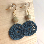 【再販】クラシックボールとニットモチーフのピアス