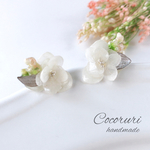 紫陽花とモリソニアのピアス/イヤリング