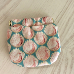 リバティ帆布生地(ピーコックス)で作ったミニバネポーチ