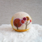 まんまる羊毛フエルト刺繍（秋の森）