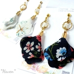❀SALE❀【フラワータッセルのシンプルデイリー耳飾り（ネイビー）～ピアス×イヤリング×樹脂ノンホールピアス】