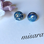 宇宙柄ピアス
