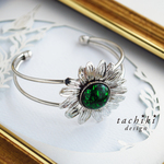 ドイツヴィンテージ緑のお花のシルバー色ブレスレット