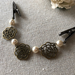 ＊SALE！＊ 透かしモチーフとパール♥︎ストール留め・羽織り留めなどに