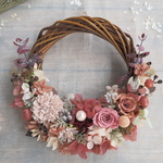 【特集掲載】受注制作 Lune Bonheur Rose beige＊＊ハーフムーンリース＊プリザーブドフラワー＊お花＊ギフト＊クリスマス＊リース＊結婚祝い＊冬の贈りもの＊2018