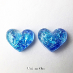 Ice Blue  琉球ガラスのハートのピアス