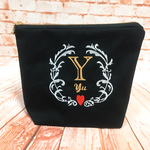 イニシャル＆名前入りポーチ