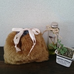 暖かいファー巾着