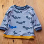 【90】コウモリの長袖Tシャツ　
