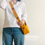 DENGLI.ポーチショルダーバッグ/折りたたみ傘/ペットボトル/長財布/パラフィン加工帆布/マスタード革コンビ