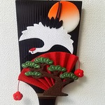 羽子板  壁掛け(鶴と松と初日)