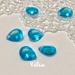 雫☆A級カットガラスストーン•10個入り☆6x8mm☆アクアマリンブルー☆穴有り