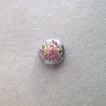 【再販×5】リネンと刺繍のバラと小花の ピルケースA