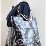 ラミネートＡ4トートバッグ☆黒とゴールドアリスと時計柄