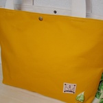 バイカラー深めトート☆マスタード×生成り☆帆布＆本革タグ