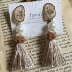 お花のタッセルピアス