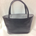 新品 本革ミニバックインバック❤️ブラック
