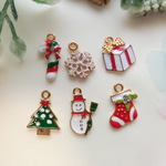 ＜新入荷！＞6個　クリスマスのチャーム　　P　B142-1