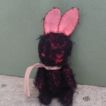 小さい黒うさぎさん。