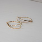 14kgfスクエア  twist  lines 　フープピアス