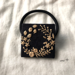 お試し☆antique flower 四角い刺繍ヘアゴム