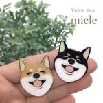 ほほえみ柴犬 バッジ
