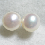 （１点もの）淡水パールの一粒ピアス（超特大11.5mm・チタンポスト）
