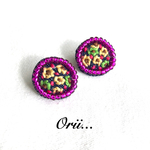 【中】ビーズサークル花柄刺繍ピアス
