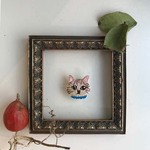 キジトラ猫の刺繍ブローチ