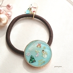 チャーム付🎄水色のクリスマス  レジンヘアゴム 送料無料 