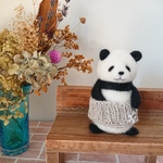 羊毛フェルト  腹巻きパンダさん🐼