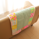   * ラプセニ *　ピンクスパッチワークとダブルガーゼのプードルファーブランケット　７８cm×５５cm