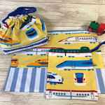 電車柄の幼稚園セット。(お弁当袋、コップ袋、ランチョンマット)