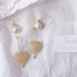 幸せの黄色いハート揺れる♡コットンパールイヤリング/ピアス /樹脂ノンホールピアス