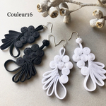 White & Black Peacock✴︎ピアス/イヤリング