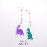 【10月新作🐰🌷】恐竜ピアス・イヤリング🦕🦖