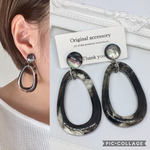 秋 クリア×ブラックの大ぶりリングピアス no.186