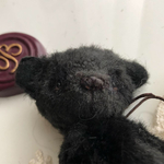 黒ビスコースのミニチュアbear